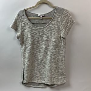 Kenar - Detailed Textured Top